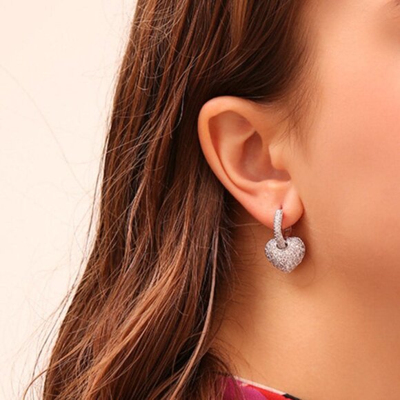 Silver elegant Women's Rhinestone Heart Drop Earrings Valentines - Picture 4 of 5